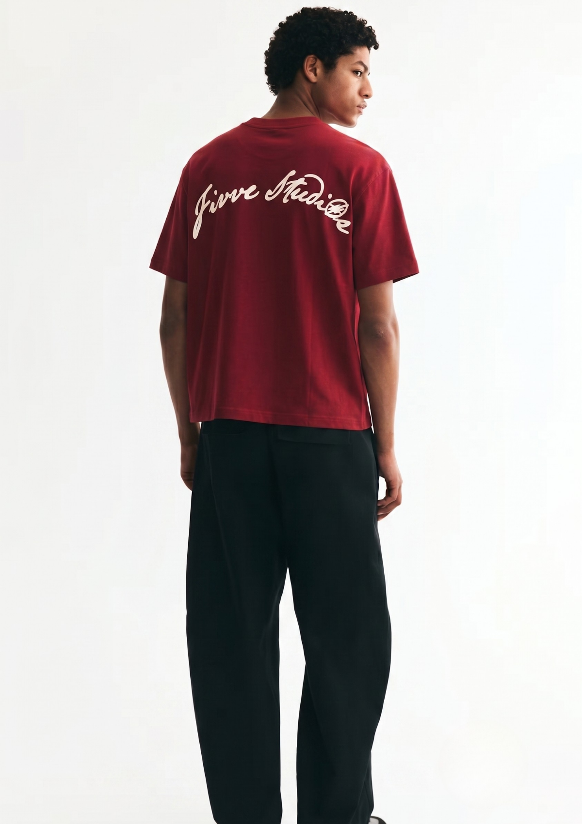 SIGNATURE RED TEE